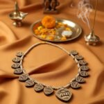 Radha Name 16 Patte Tulsi Mala & 1 Radha Name Big Size Locket