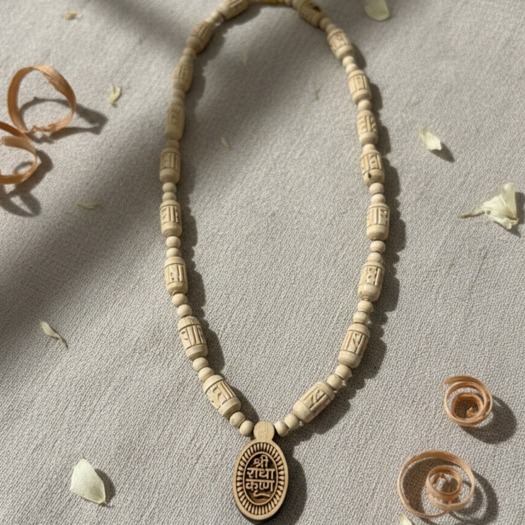 Shri Radha Krishna Tulsi Locket with Radha Naam Beads & Small Beads Kanthi Mala