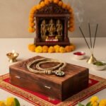 Shri Radha Tulsi Locket and 3 Layers Barik Tulsi Kanthi Mala